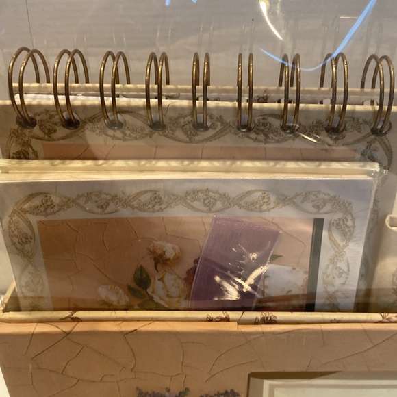 NWOT & Vintage 2003 Stationery Gift Set - Picture 2 of 7